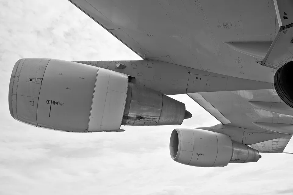 NASA paints a moving wing to reveal forces ordinary sensors can miss